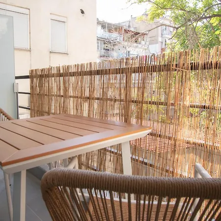 Damon And Findias Legend Apartment