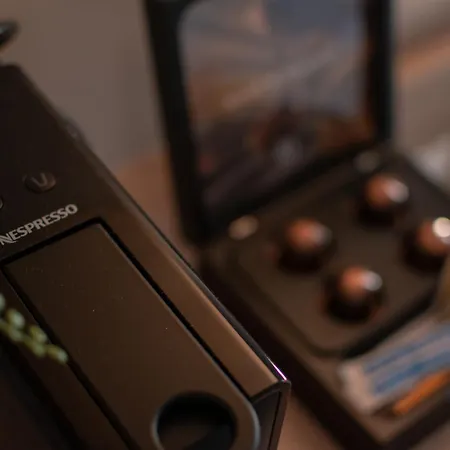 Damon And Findias Legend Appartement *